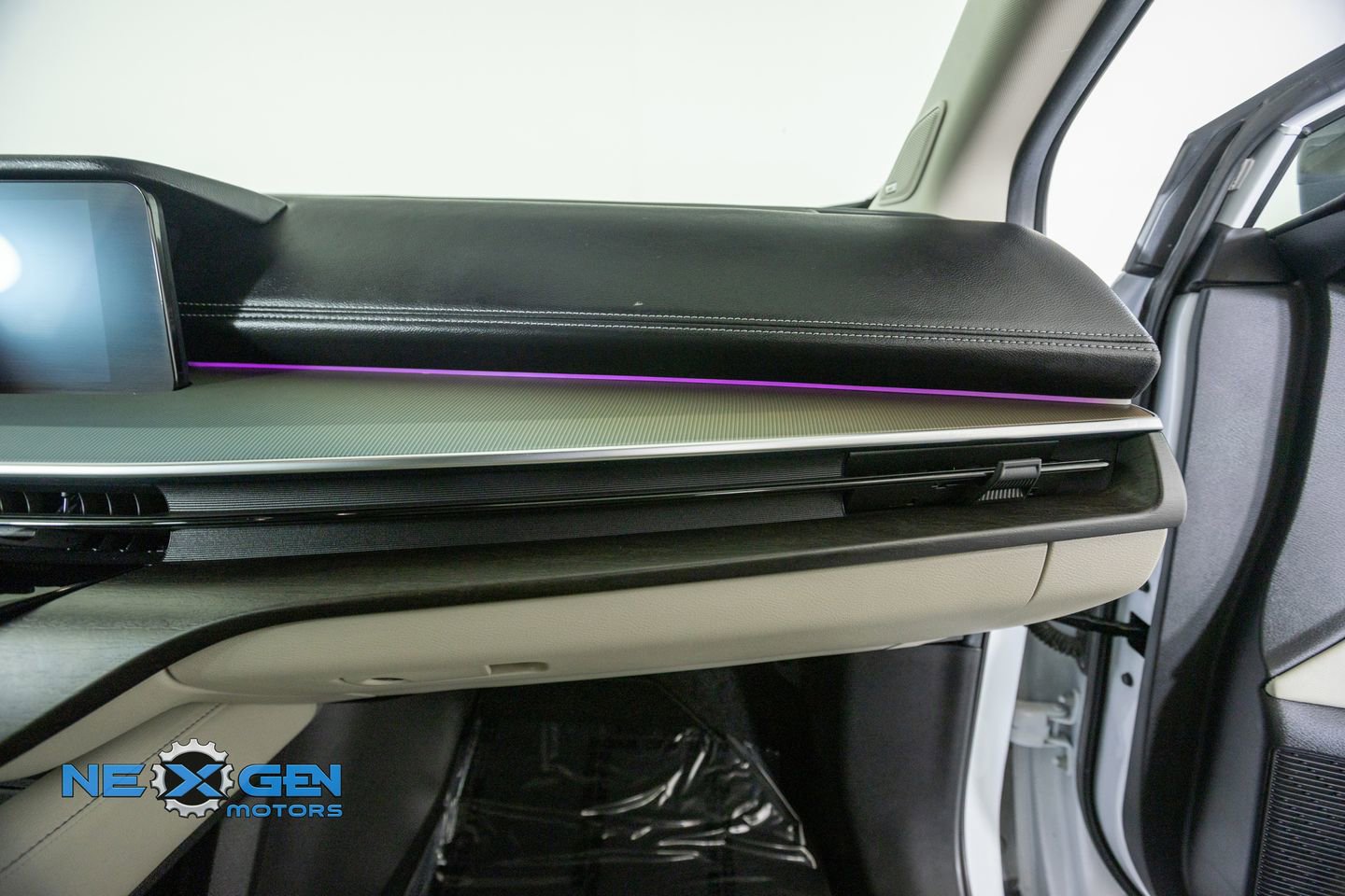 Used 2025 Nissan Murano SL AWD/4WD image 42