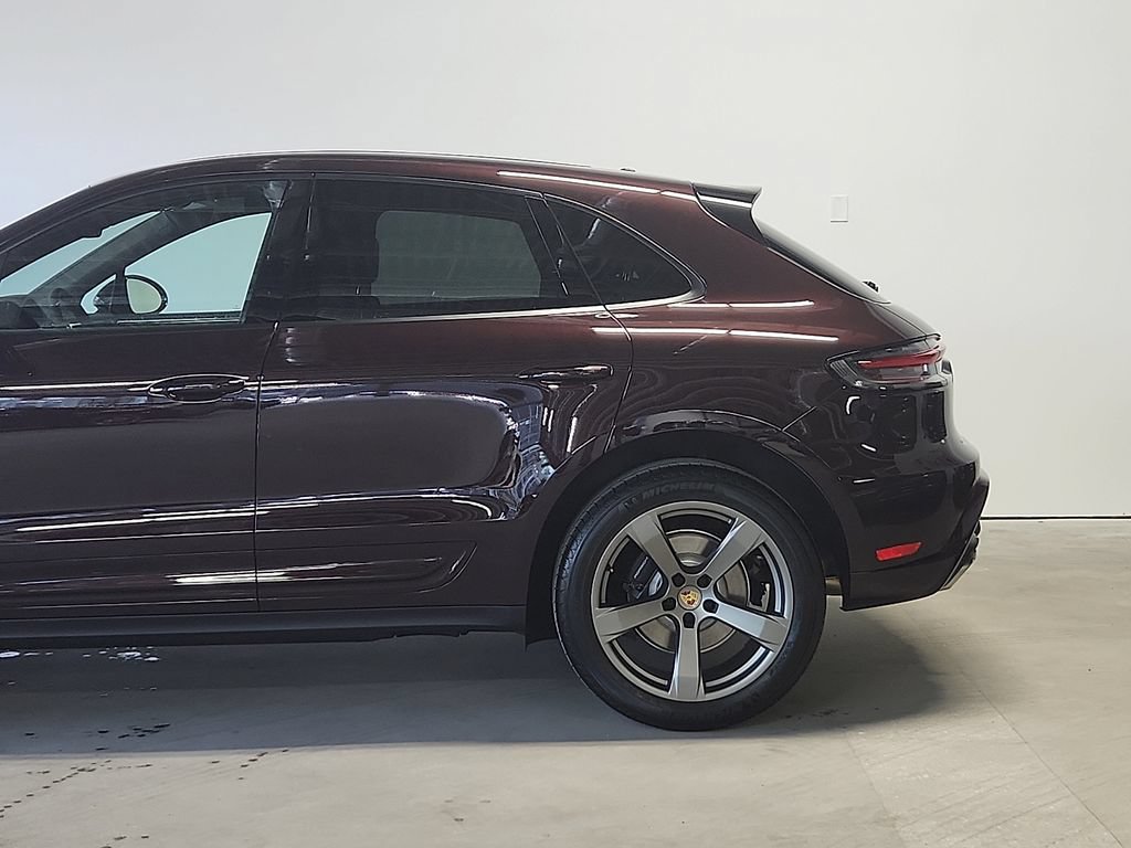 New 2026 Porsche Macan AWD/4WD image 7