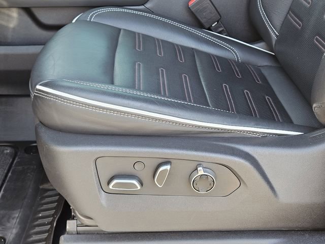 Used 2023 GMC Sierra 1500 AT4X image 24
