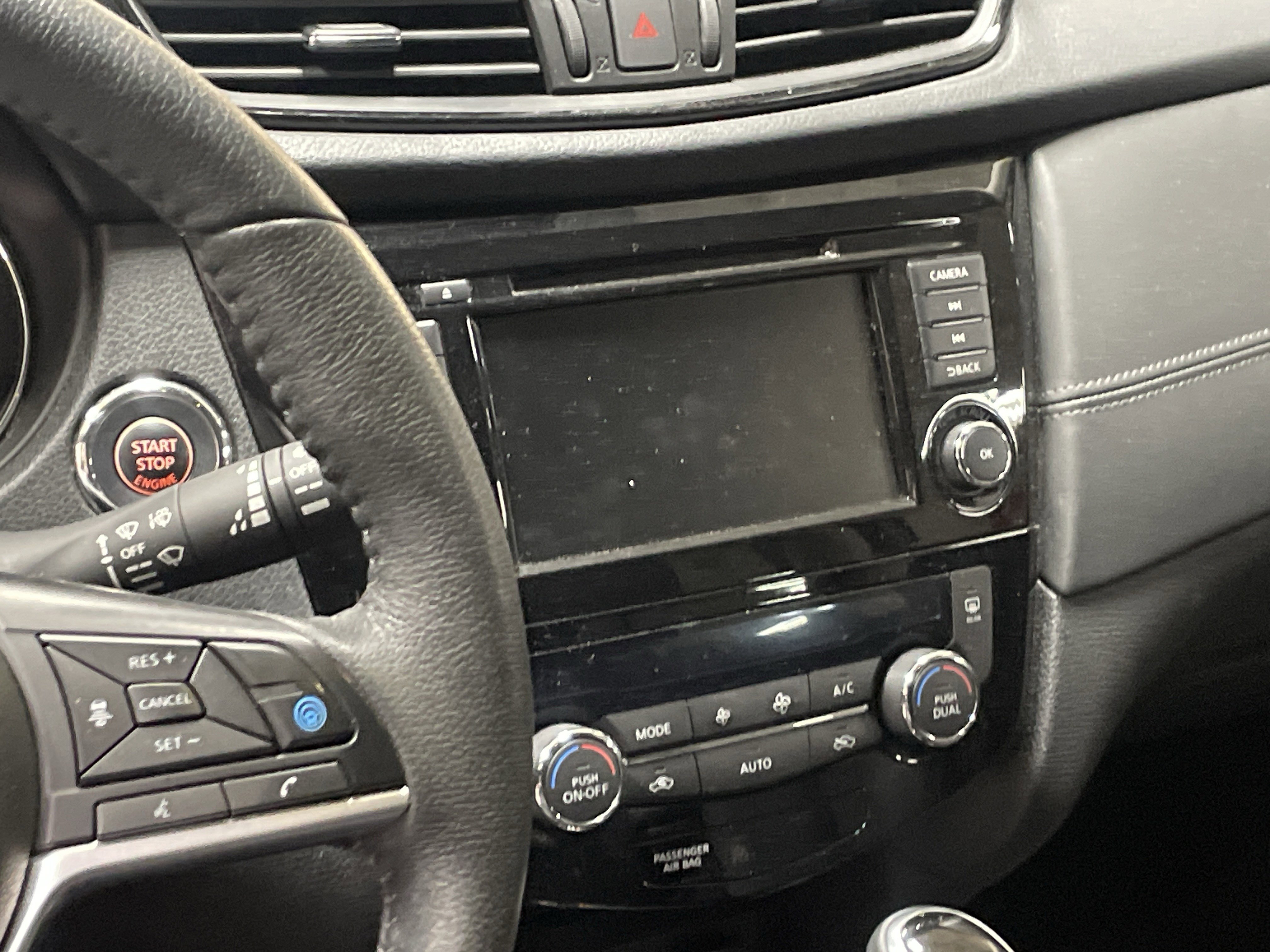 Used 2020 Nissan Rogue SL image 43