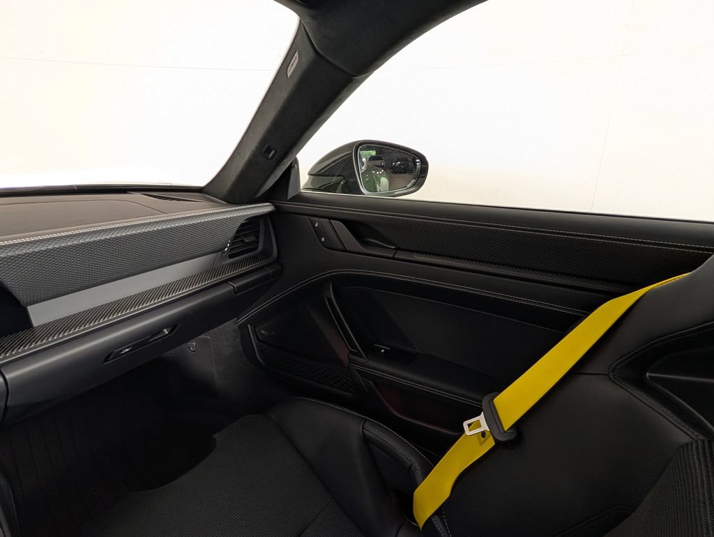 Certified 2026 Porsche 911 GT3 RWD image 22