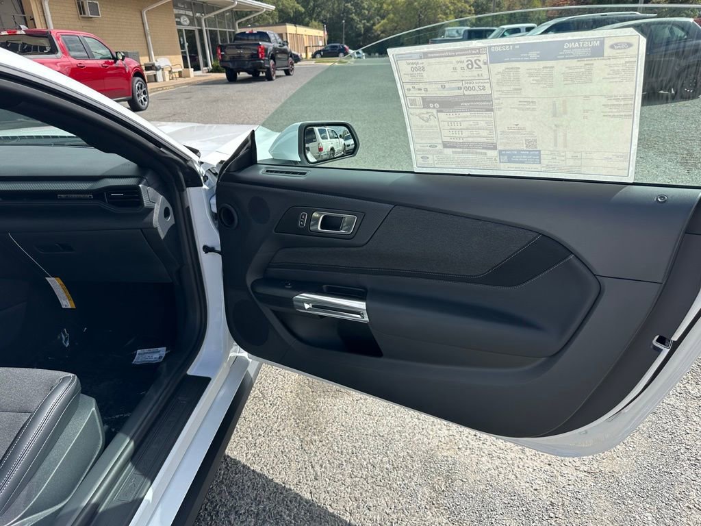 New 2025 Ford Mustang Coupe image 15