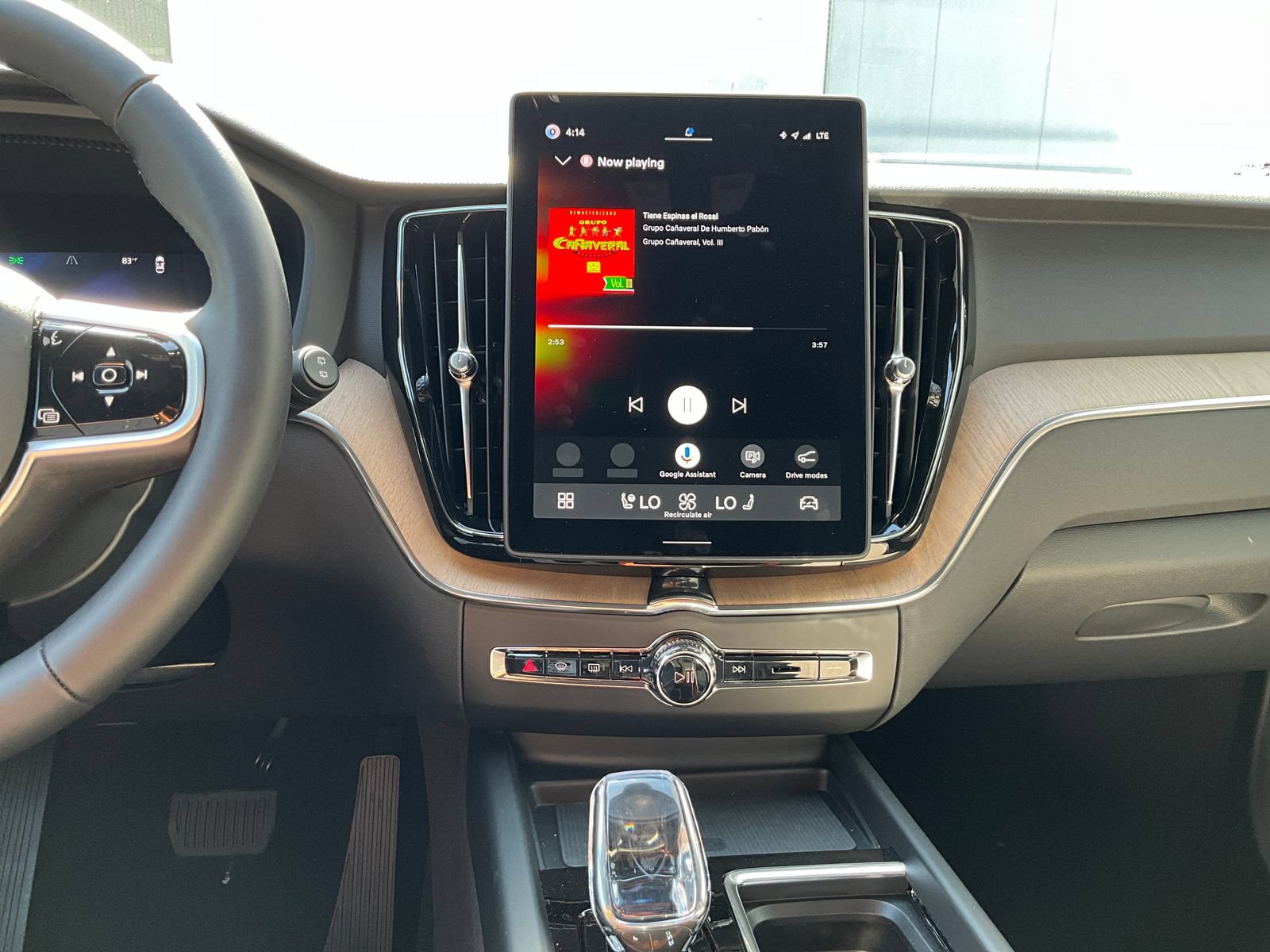 New 2026 Volvo XC60 B5 Plus w/ Climate Package AWD/4WD image 17