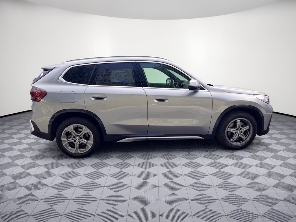 Used 2026 BMW X1 xDrive28i w/ Technology Package AWD/4WD image 8
