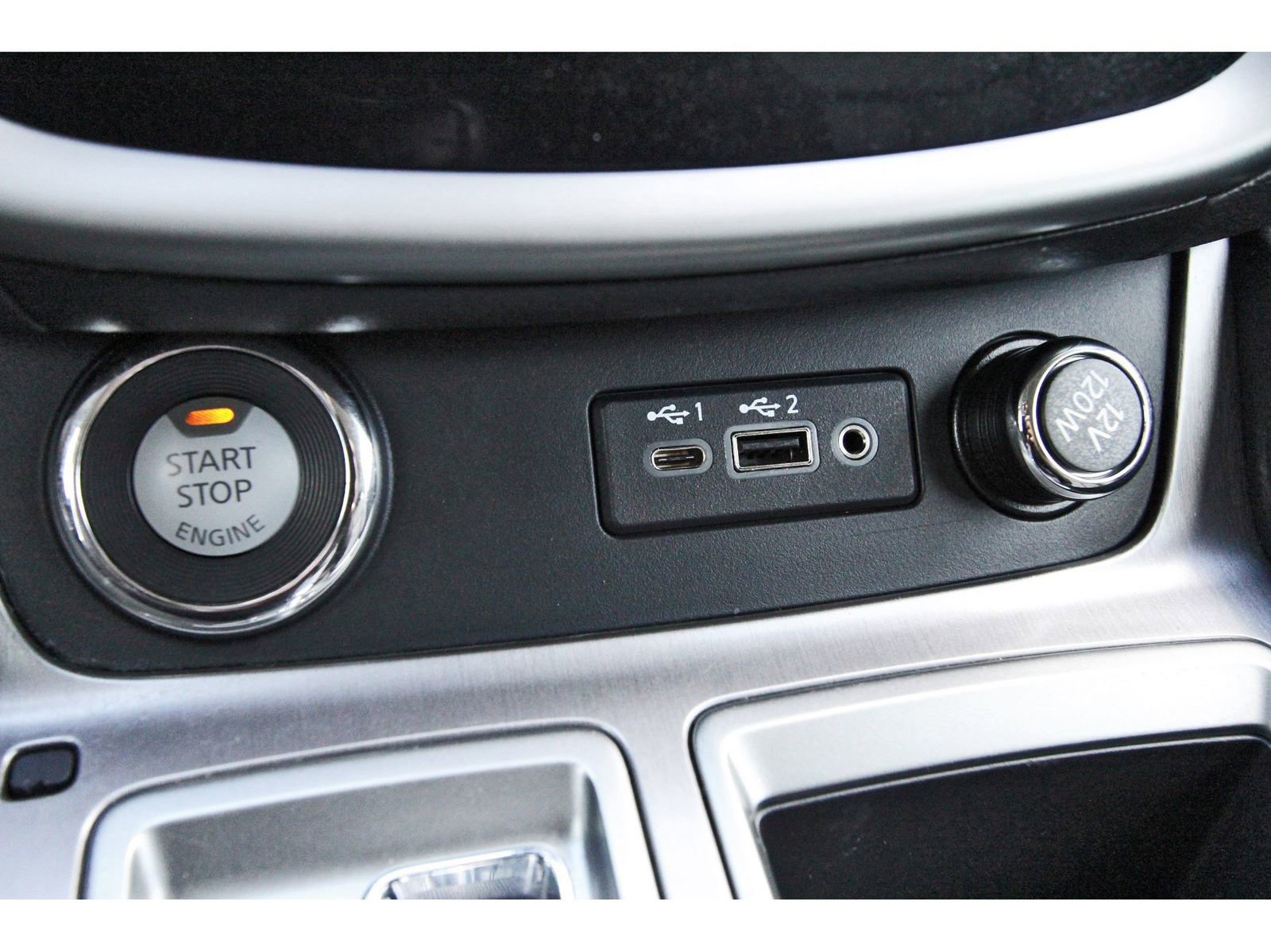 Used 2024 Nissan Murano SV w/ SV Midnight Edition Package image 27