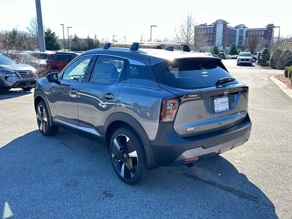 New 2026 Nissan Kicks SR w/ Cold Weather Package AWD/4WD image 5