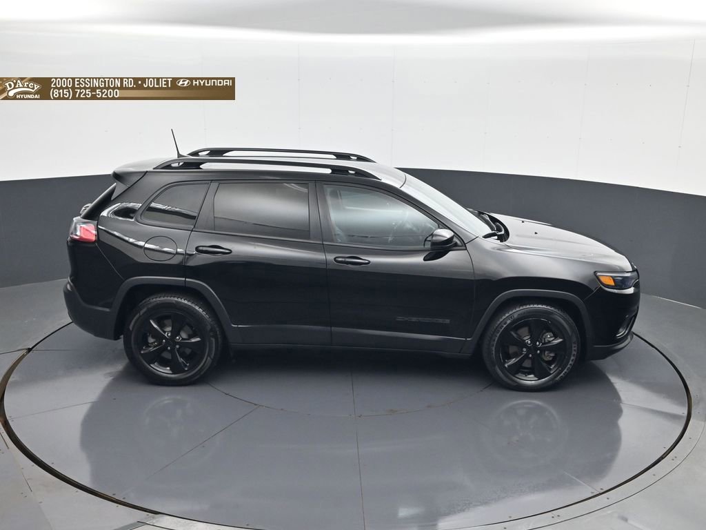 Used 2019 Jeep Cherokee Latitude Plus FWD image 16