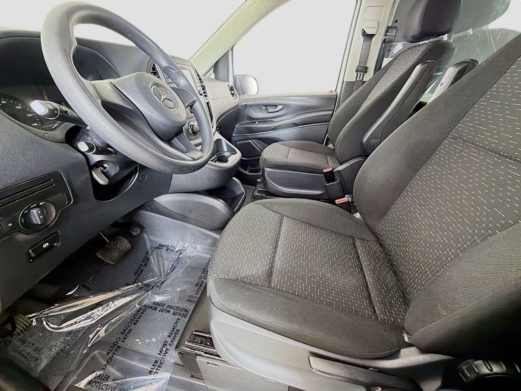Used 2022 Mercedes-Benz Metris image 16