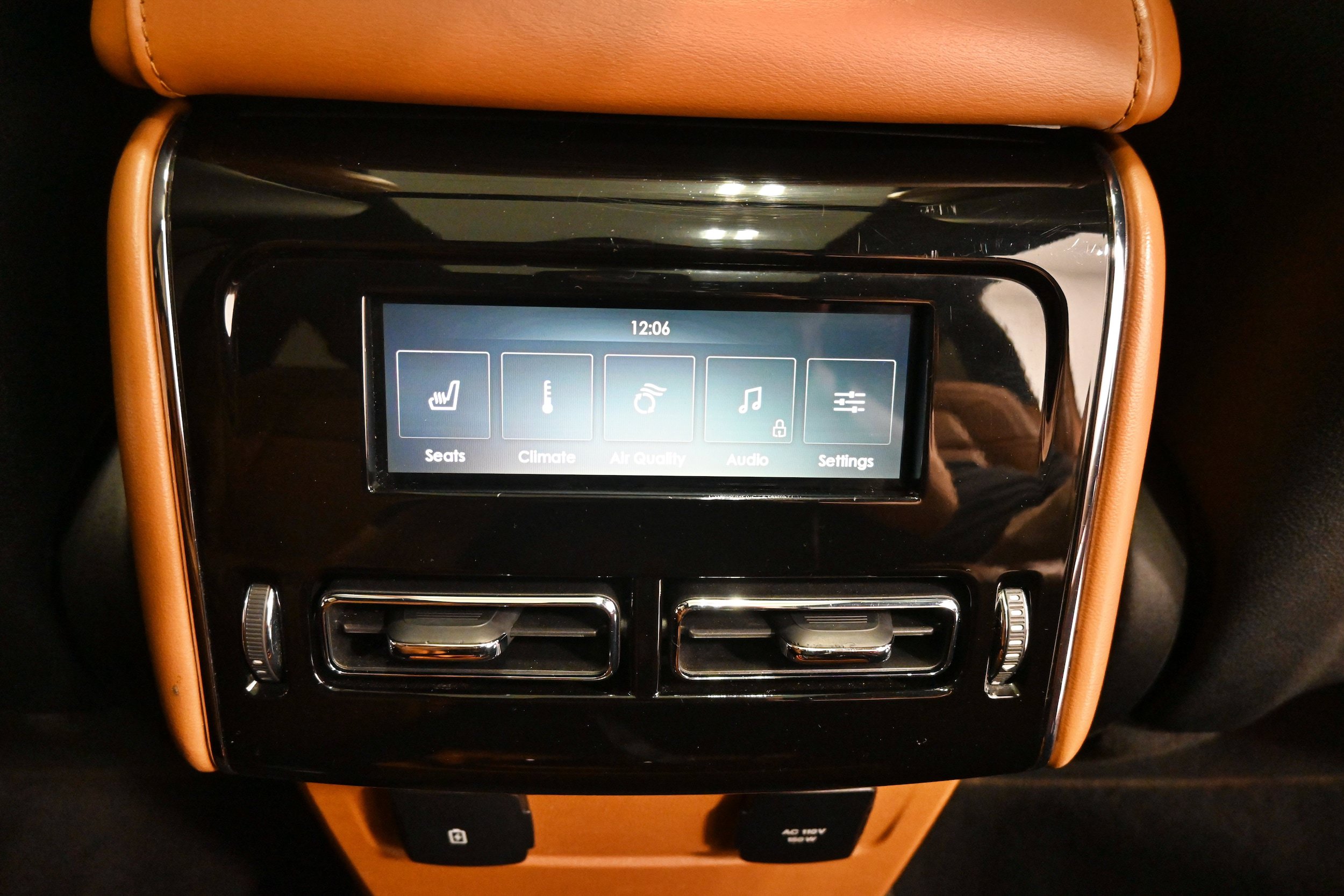 Used 2021 Lincoln Aviator Black Label AWD/4WD image 30