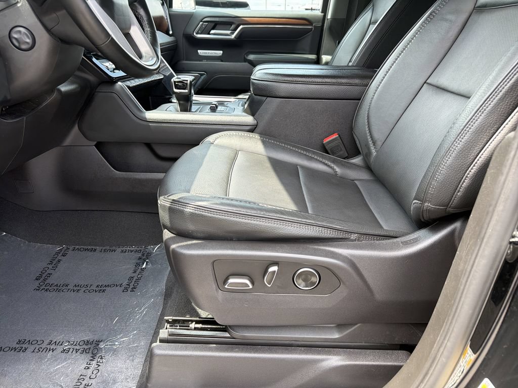 Used 2024 GMC Sierra 1500 Denali AWD/4WD image 17