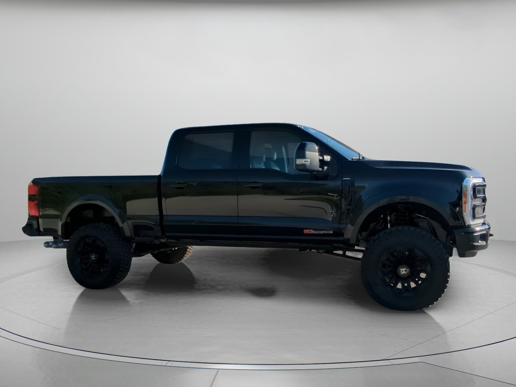 New 2026 Ford F250 Lariat w/ Black Appearance Package image 35