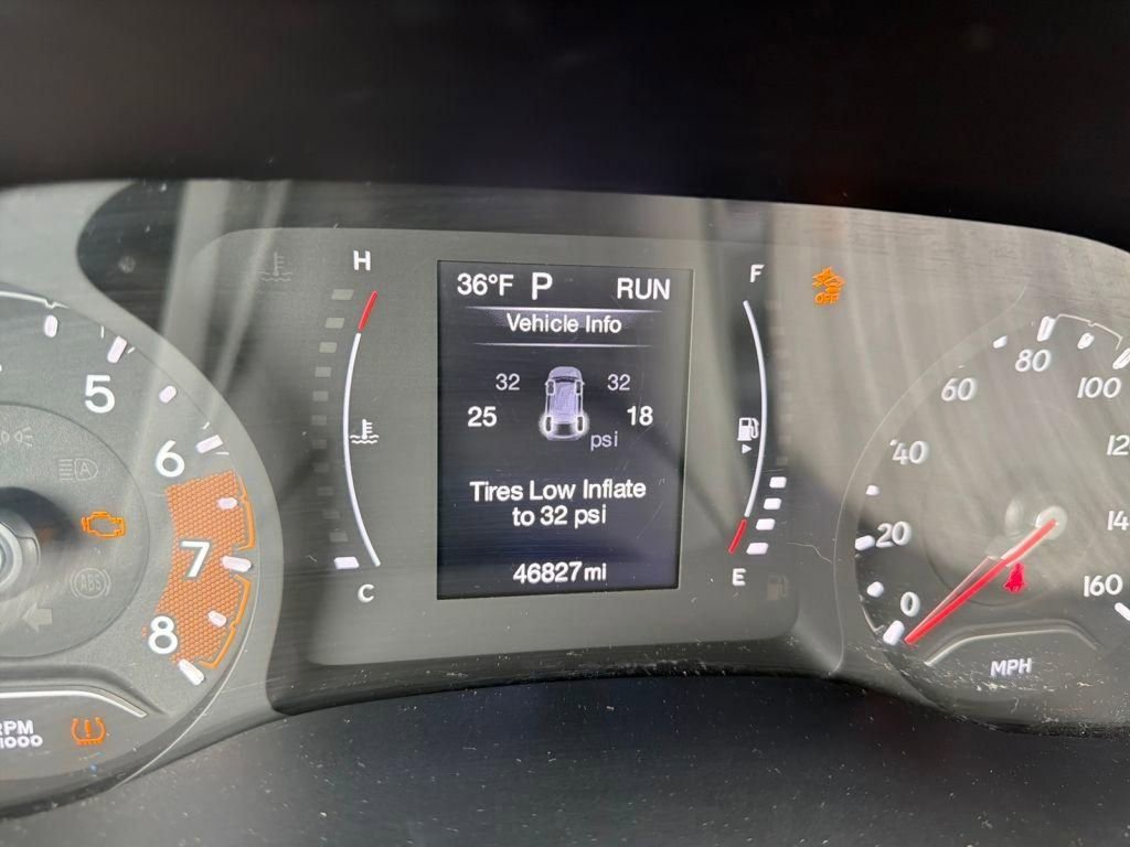 Certified 2022 Jeep Compass Latitude AWD/4WD image 11