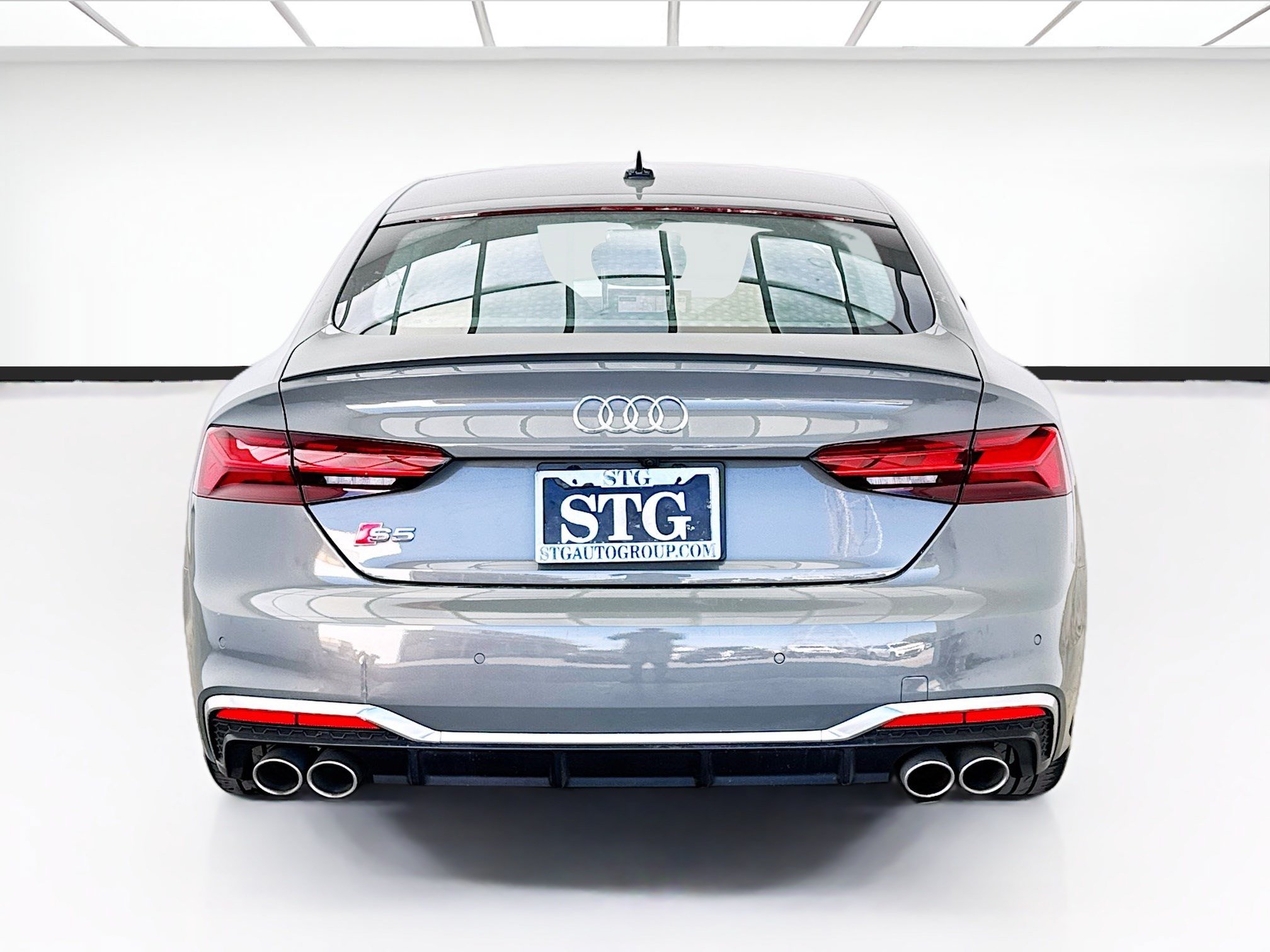 Used 2023 Audi S5 Premium Plus w/ Premium Plus Package AWD/4WD image 5