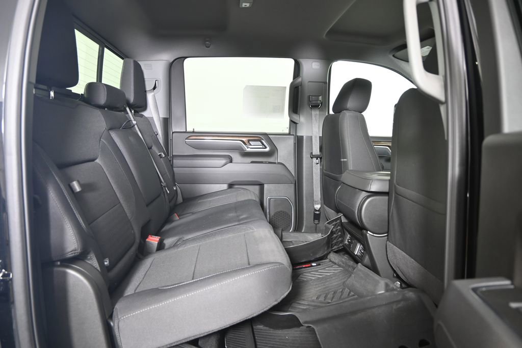 Used 2025 Chevrolet Silverado 3500 LT w/ All Star Edition AWD/4WD image 16