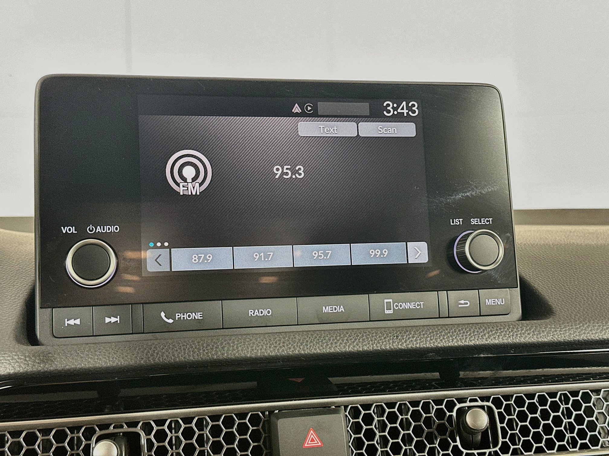 Used 2025 Honda Civic LX image 21