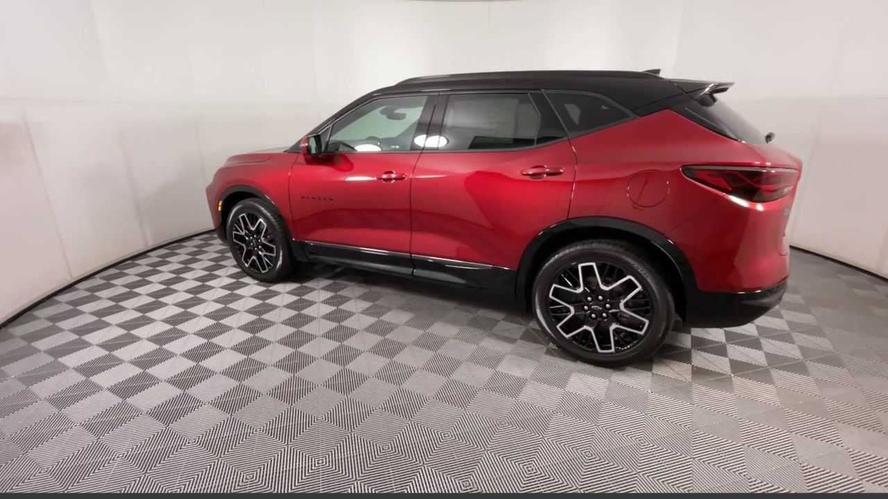 New 2025 Chevrolet Blazer RS w/ Driver Confidence II Package AWD/4WD image 12