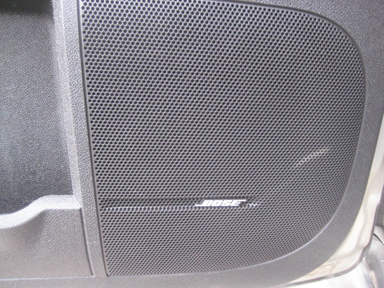 Used 2012 Chevrolet Traverse LT AWD/4WD image 7