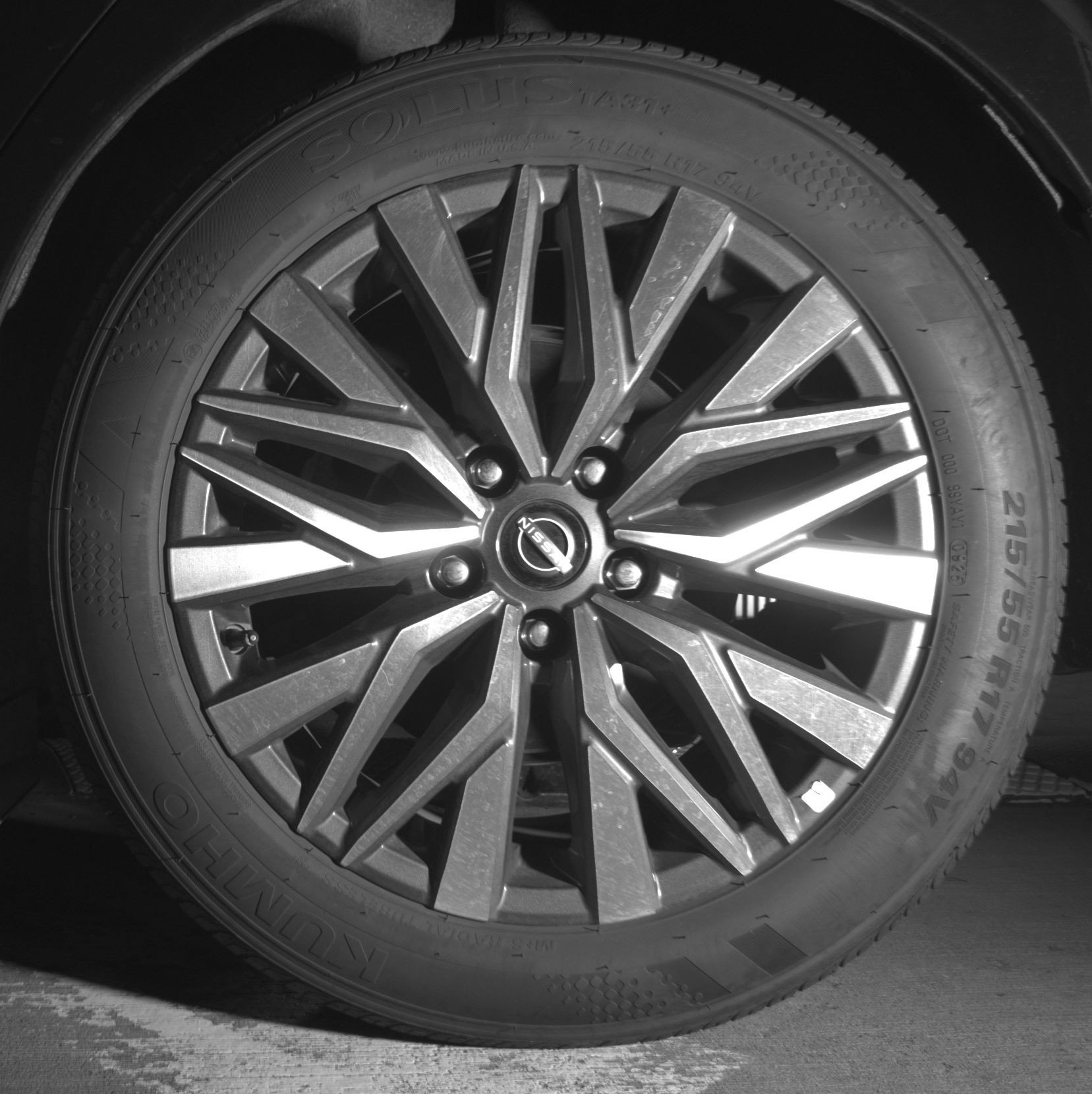 Used 2025 Nissan Altima 2.5 SV FWD image 14