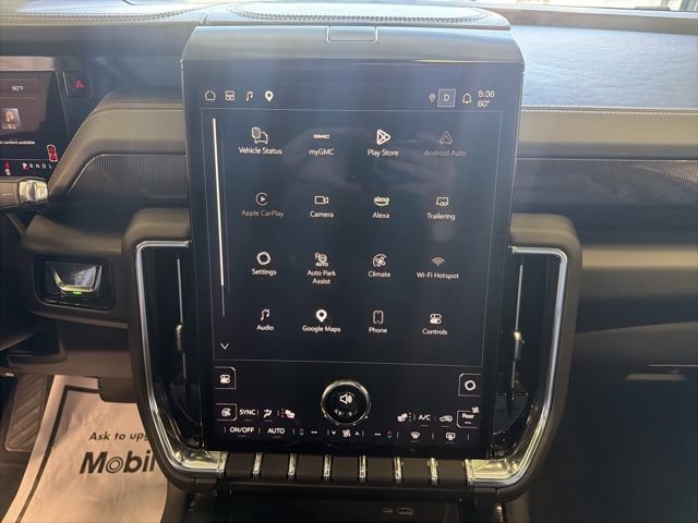 Used 2025 GMC Yukon XL Elevation AWD/4WD image 24
