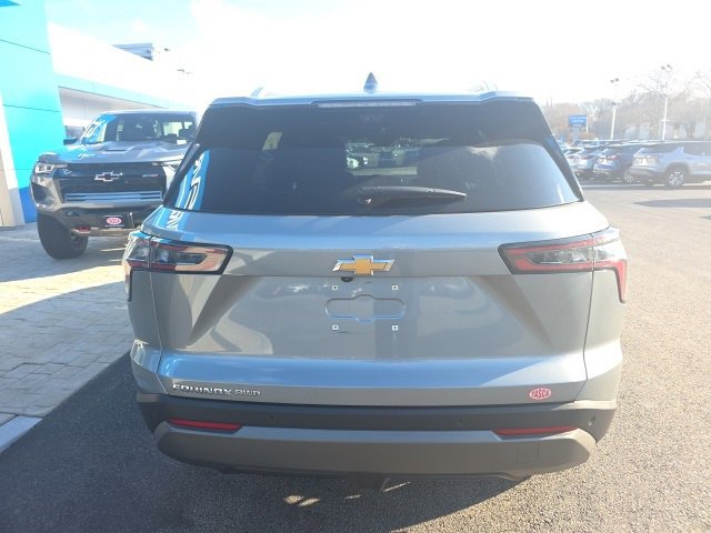 Used 2025 Chevrolet Equinox LT w/ Convenience Package II image 5