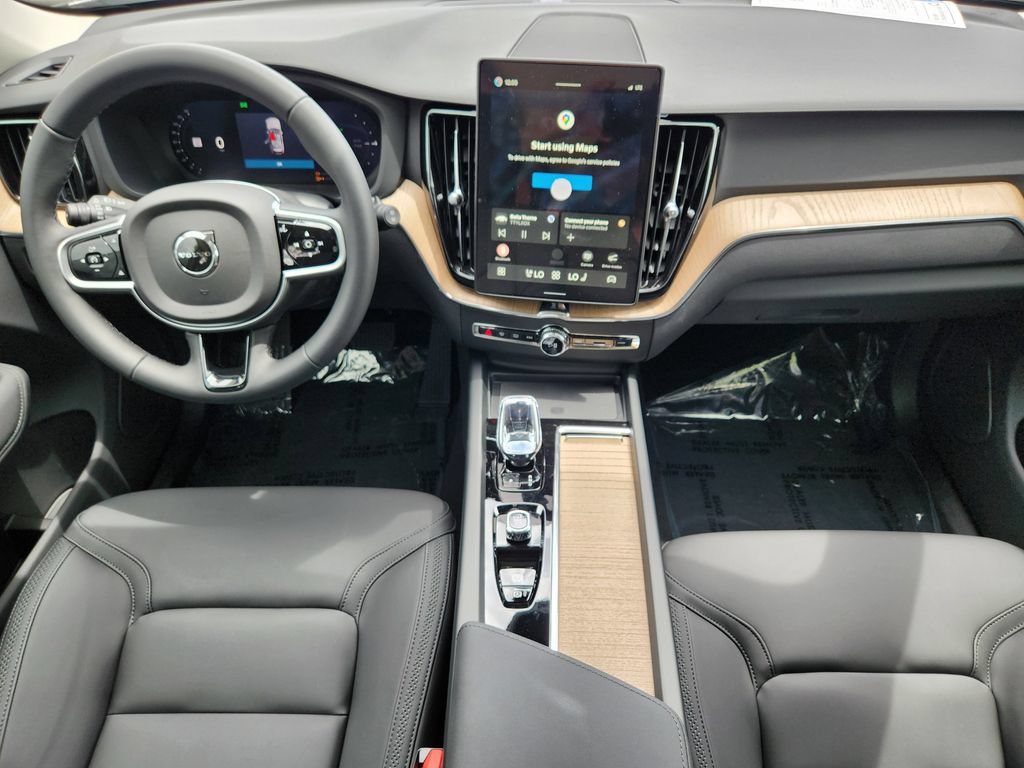 New 2026 Volvo XC60 T8 Plus w/ Climate Package AWD/4WD image 16