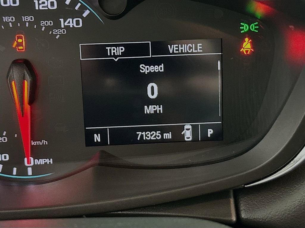 Used 2018 Chevrolet Trax LT w/ LT Convenience Package image 13