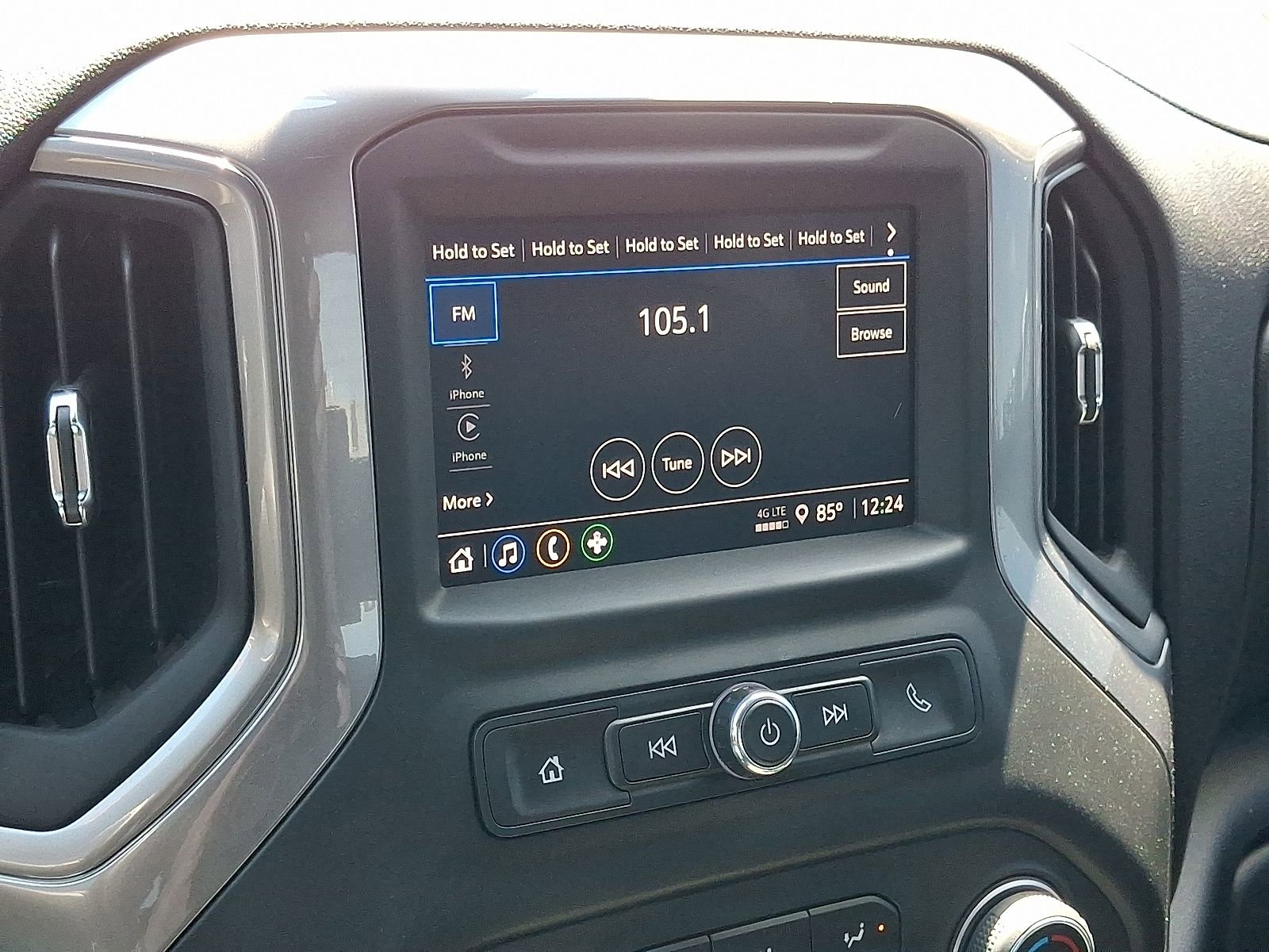 Used 2024 Chevrolet Silverado 2500 W/T w/ WT Convenience Package AWD/4WD image 17