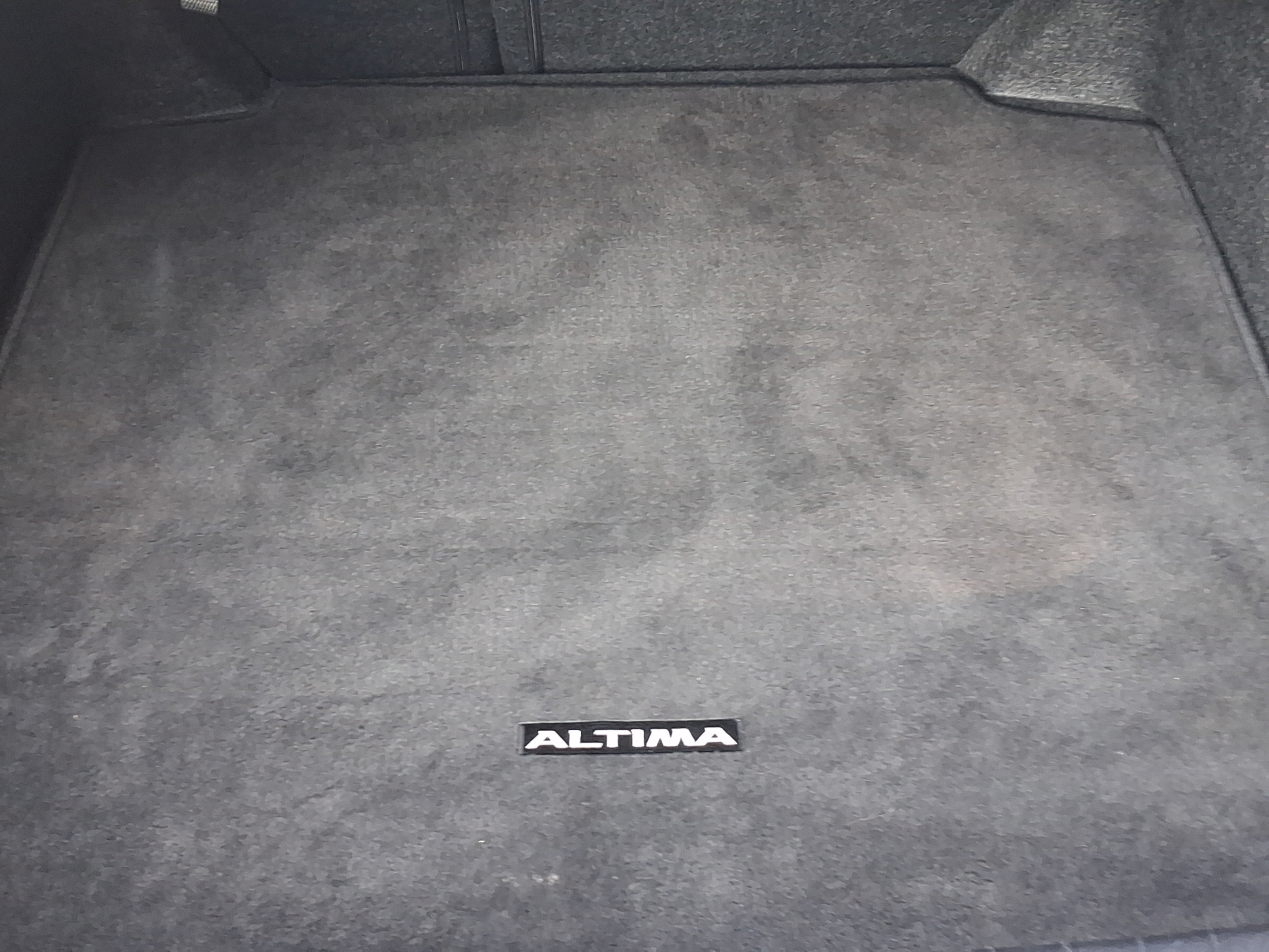 Used 2025 Nissan Altima 2.5 SV FWD image 24