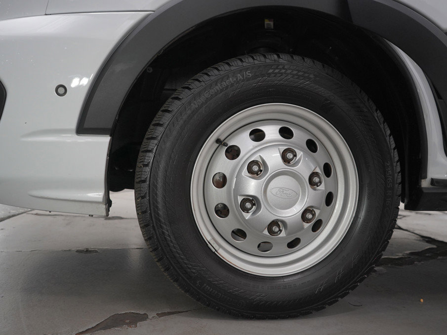 Used 2024 Ford Transit 350 XLT image 29