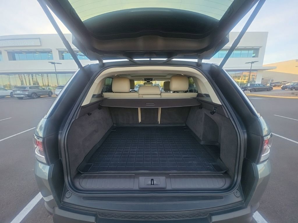 Used 2016 Land Rover Range Rover Sport HSE image 6