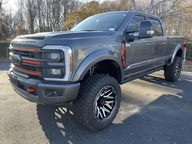 New 2026 Ford F250 Lariat w/ Black Appearance Package image 3