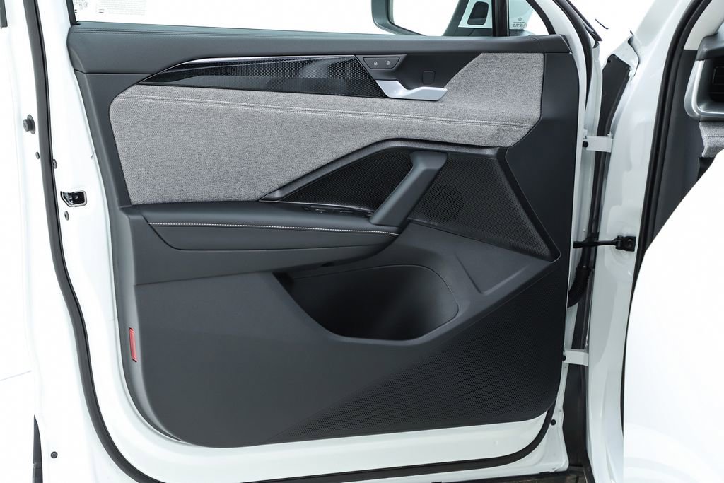 New 2026 Volkswagen Tiguan S image 55