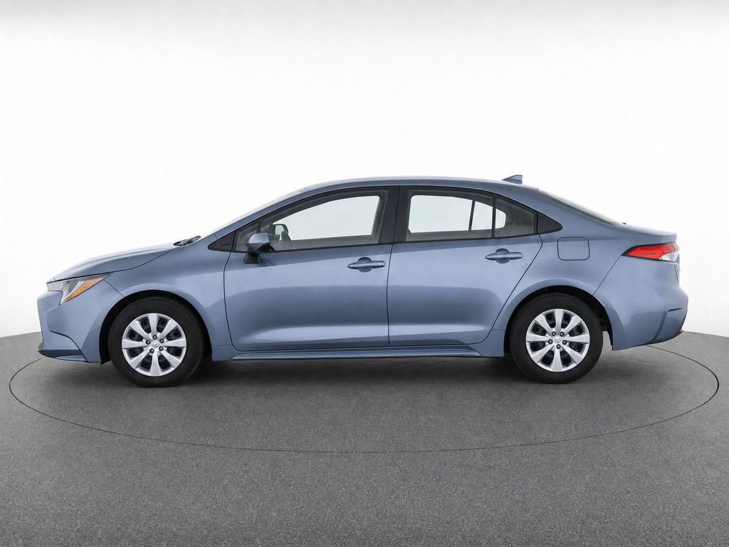 Used 2023 Toyota Corolla LE w/ Carpet Mat Package (TMS) FWD image 6