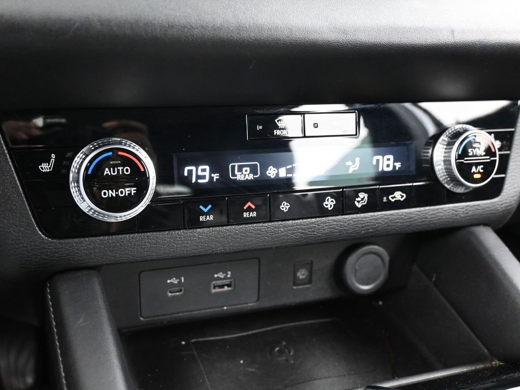 Used 2022 Mitsubishi Outlander SEL image 19