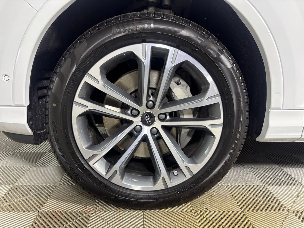 New 2026 Audi Q7 2.0T Premium AWD/4WD image 19