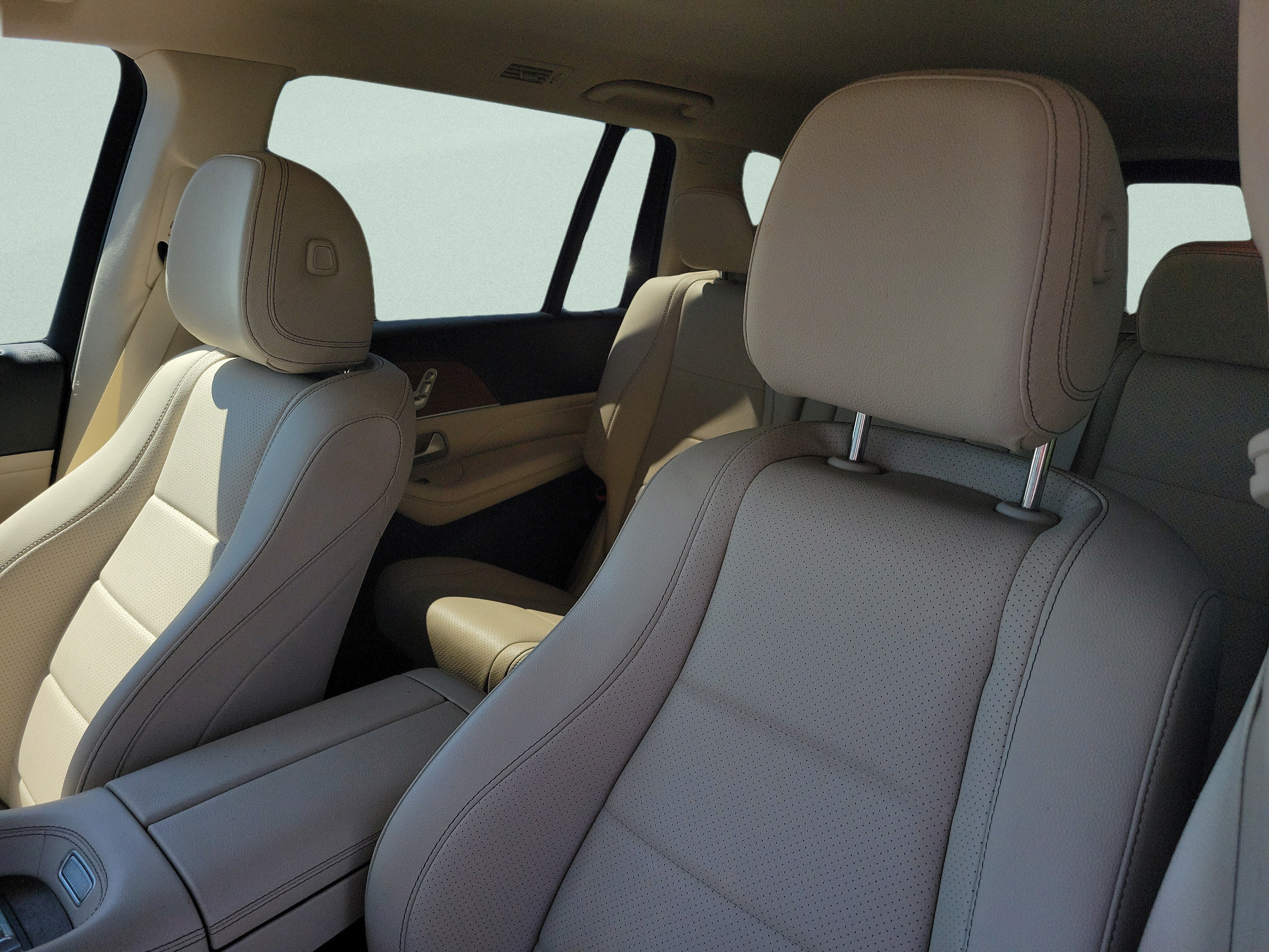 Certified 2021 Mercedes-Benz GLS 450 4MATIC image 19