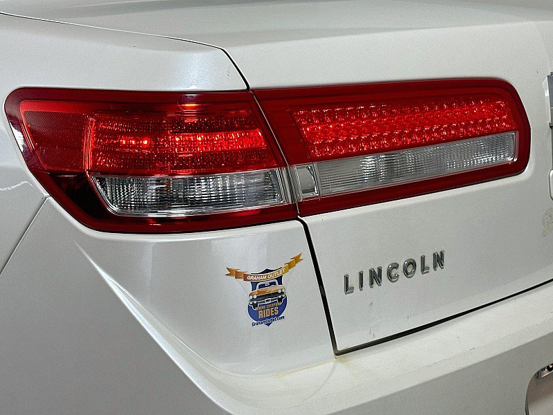 Used 2012 Lincoln MKZ FWD image 26