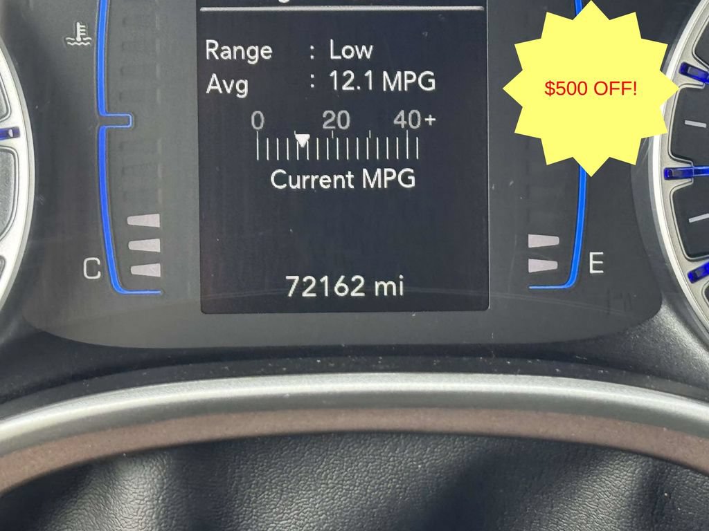 Used 2022 Chrysler Voyager LX FWD image 18