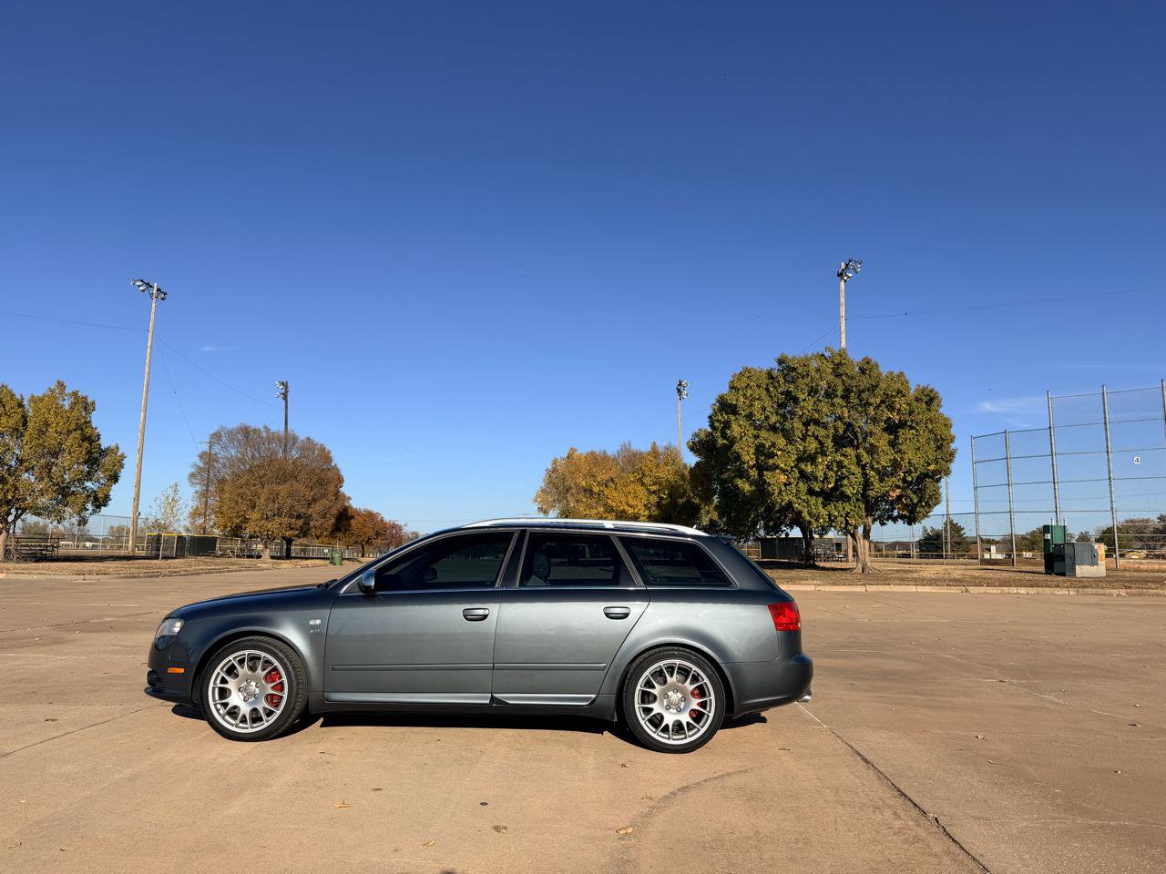 Used 2006 Audi S4 Avant AWD/4WD image 6