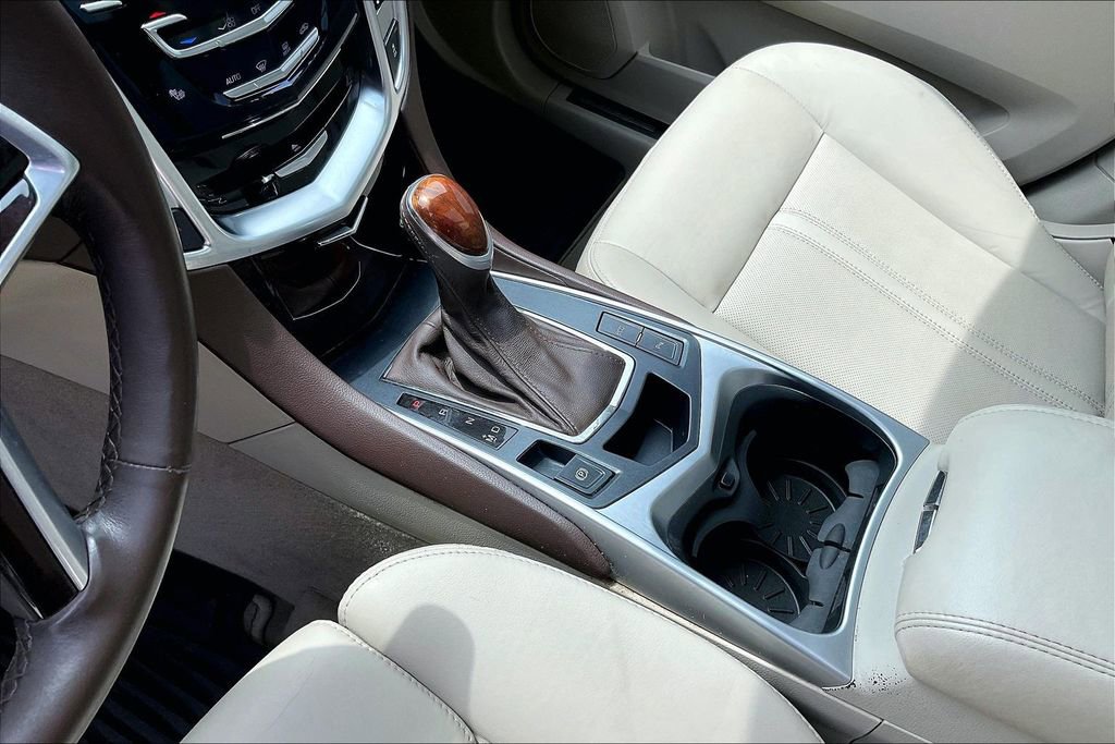 Used 2015 Cadillac SRX Luxury AWD/4WD image 18