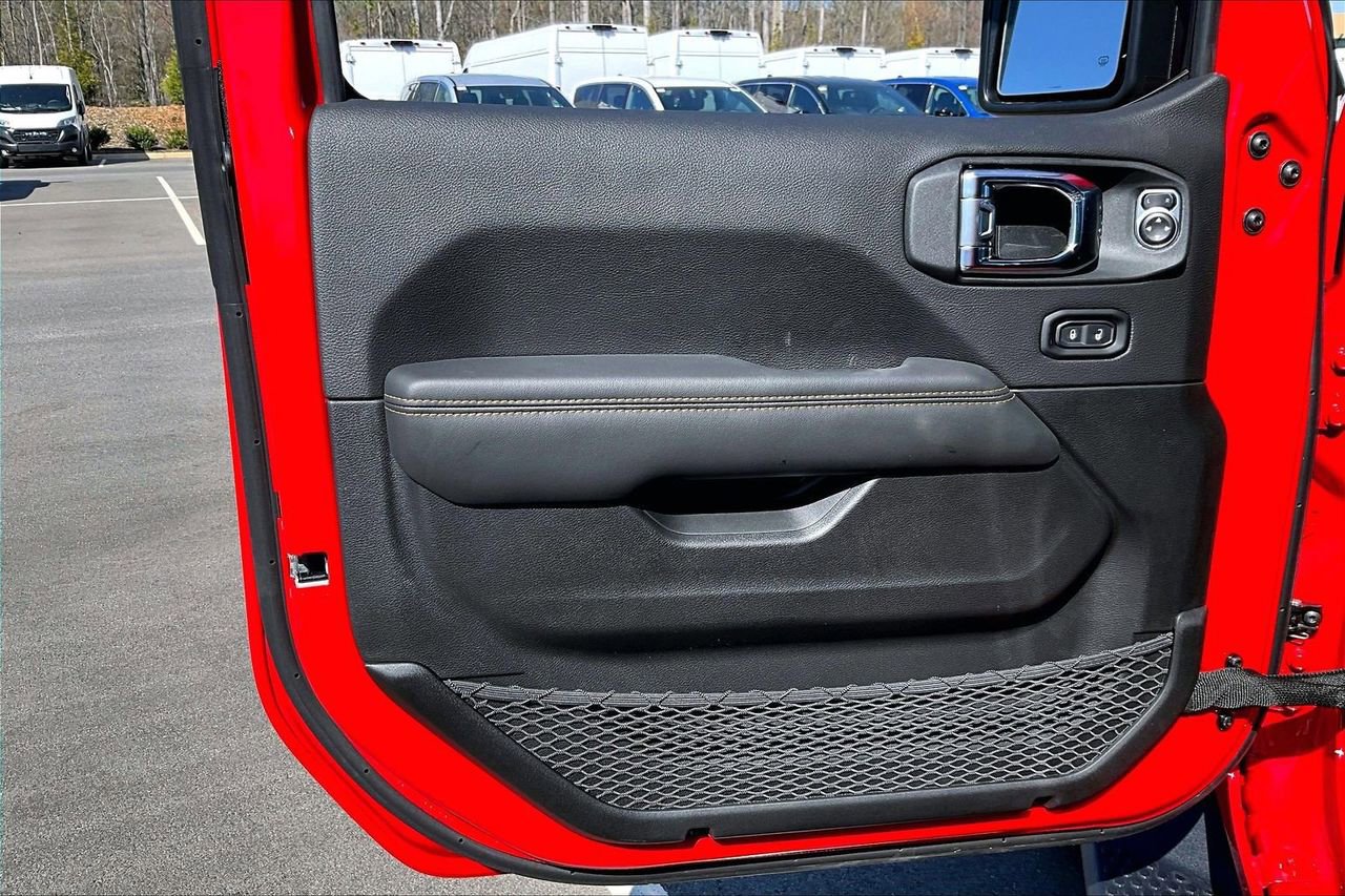 New 2026 Jeep Wrangler Sahara image 27