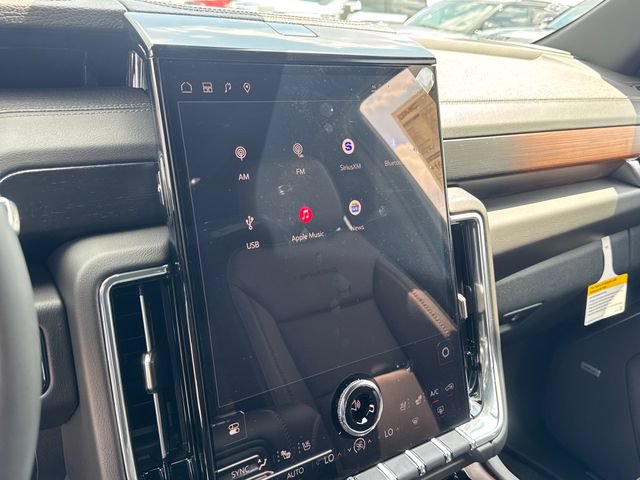 New 2026 GMC Yukon XL Denali w/ Denali Reserve Package AWD/4WD image 23