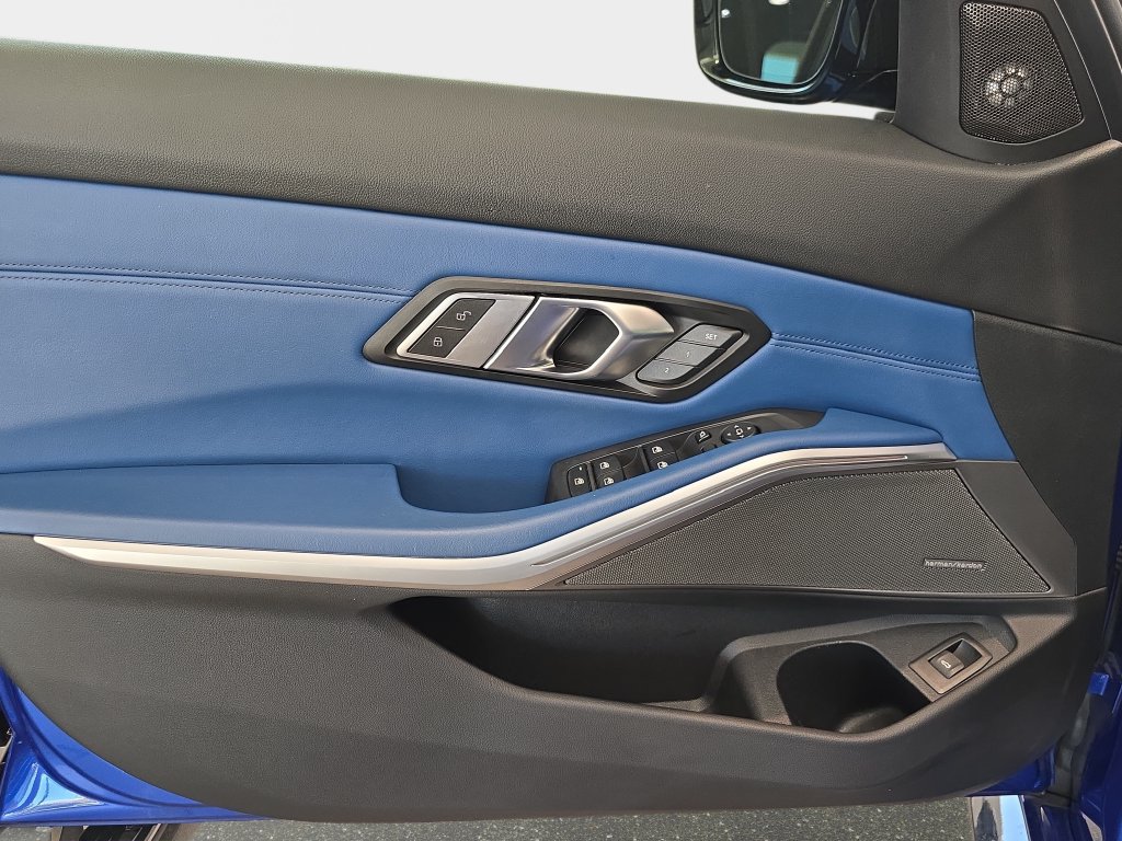 Used 2023 BMW M3 Competition w/ M Carbon Exterior Package RWD image 25