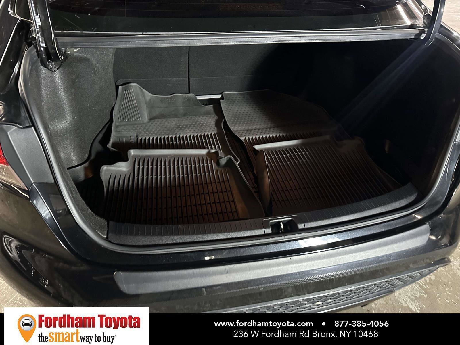 Certified 2022 Toyota Corolla SE FWD image 15