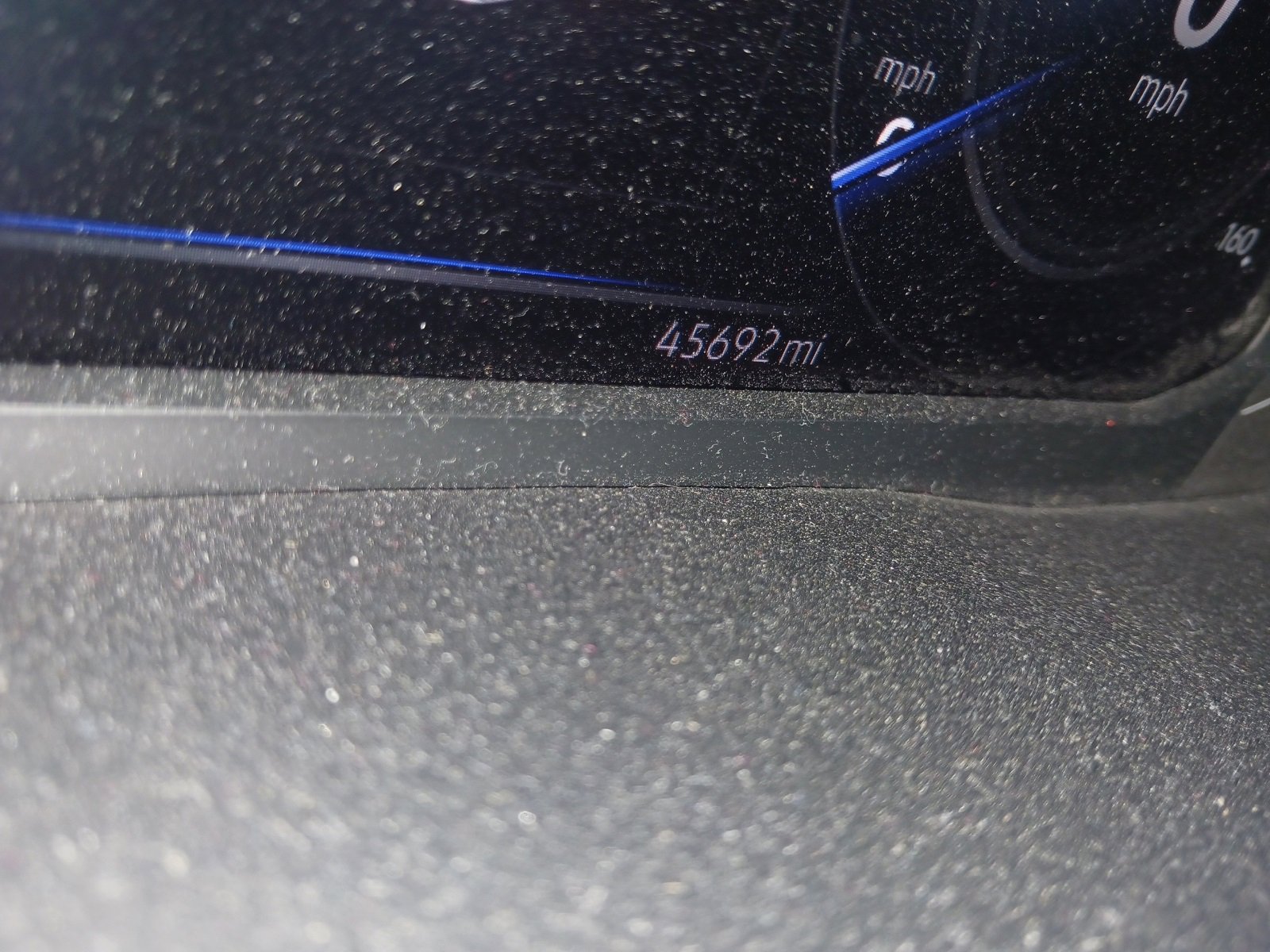 Used 2023 Volkswagen Atlas Cross Sport SE image 7