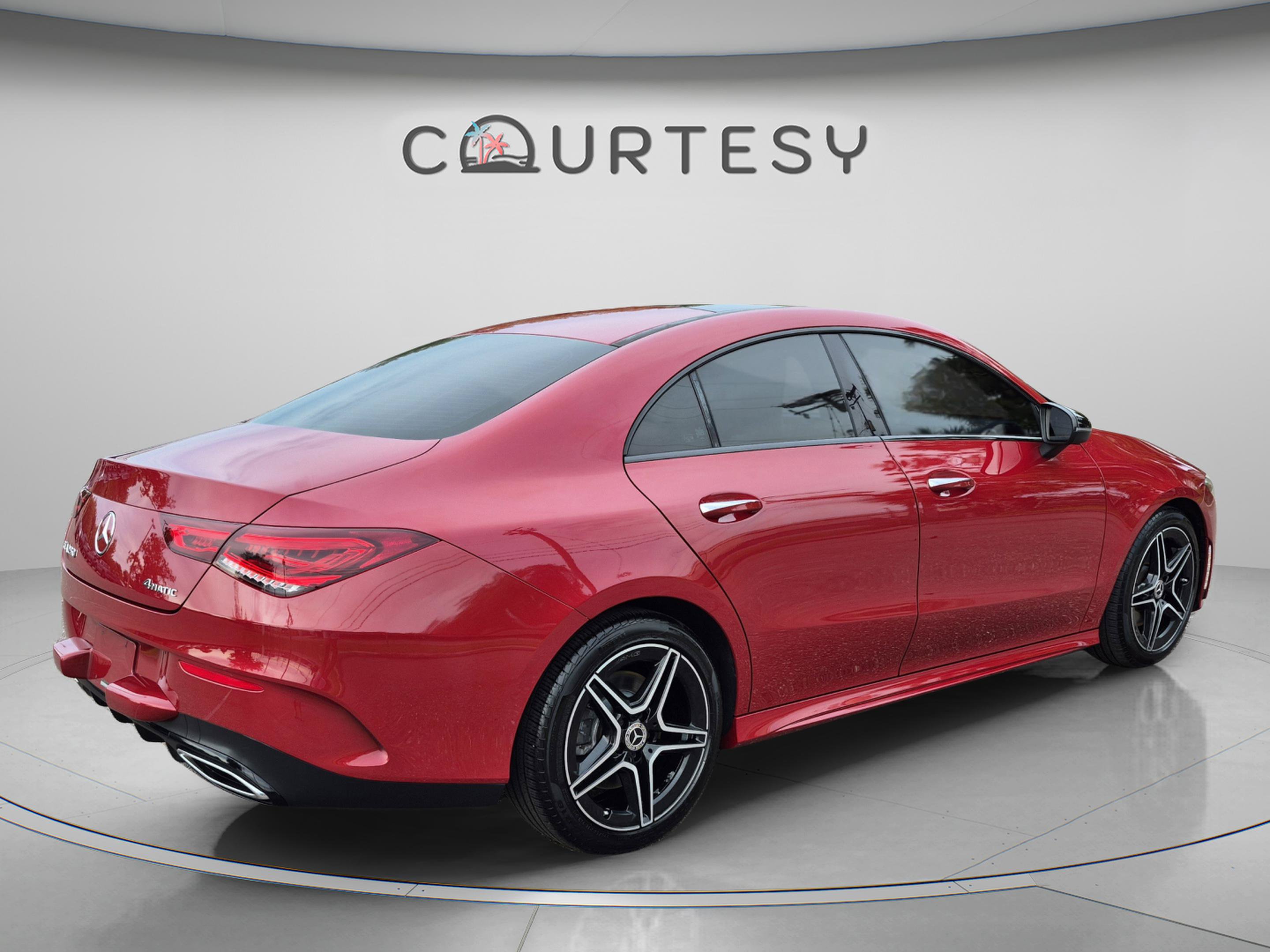 Used 2023 Mercedes-Benz CLA 250 4MATIC image 7