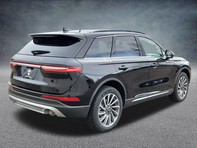 New 2025 Lincoln Corsair Reserve w/ Equipment Group 202A AWD/4WD image 3