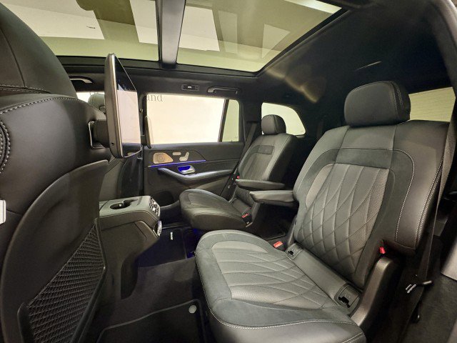 New 2026 Mercedes-Benz GLS 63 AMG 4MATIC image 27