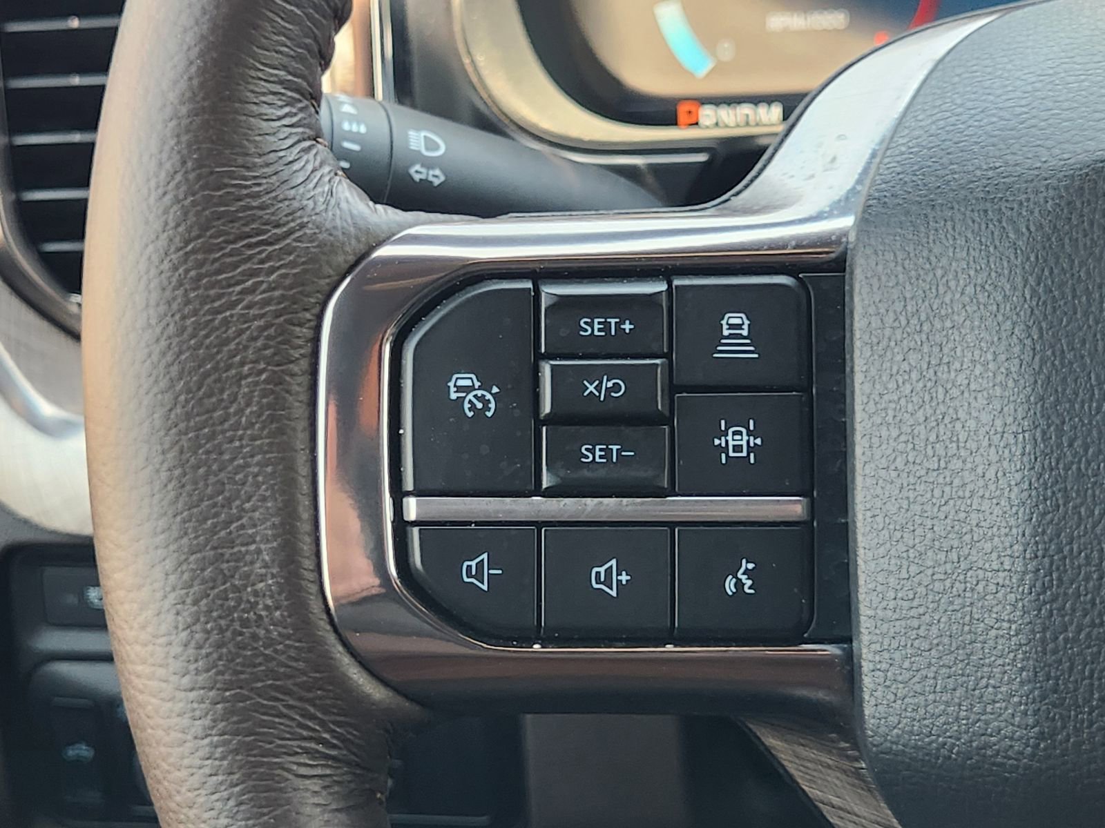 Used 2024 Ford F250 King Ranch w/ FX4 Off-Road Package AWD/4WD image 31