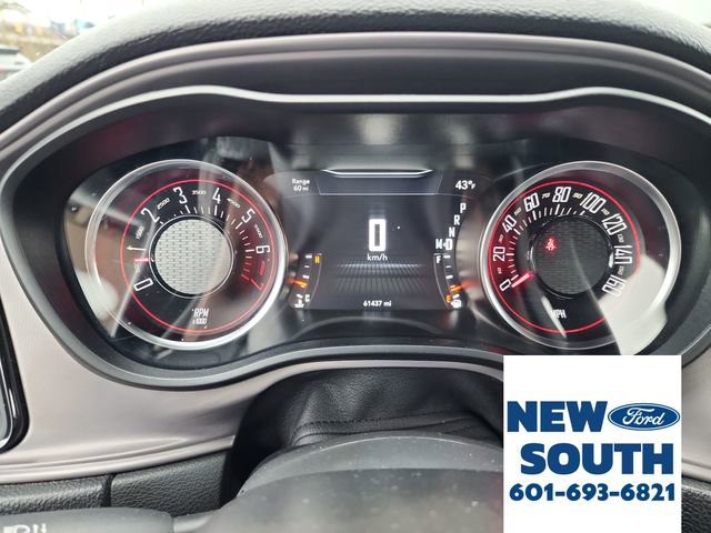 Used 2023 Dodge Challenger SXT image 18
